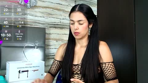 ...   ... online show from 8, 2, 2025