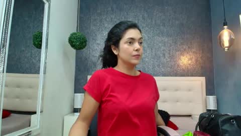 Snapshot of ciara_connor chatting on 1, 5, 2026 ... ... online show from 1, 5, 2026