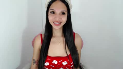 Snapshot of cici_02 chatting on 4, 5, 2026 call me Cici online show from 4, 5, 2026