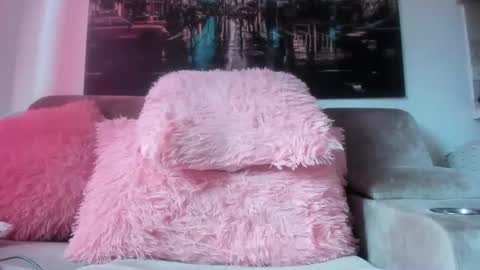 Sara INSTAGRAM SARARENDON7798 online show from 26, 4, 2026