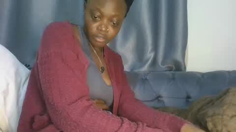 cilia petite online show from 21, 4, 2026