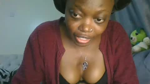 cilia petite online show from 11, 6, 2026
