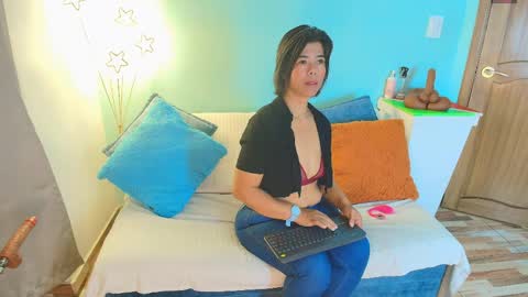 Snapshot of cinderella_jackson chatting on 22, 5, 2026 Cinderela Jackson online show from 22, 5, 2026