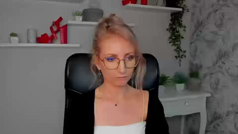 Cinderella online show from 13, 3, 2026