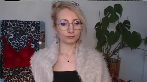 Cinderella online show from 9, 4, 2026