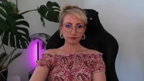 Cinderella online show from 24, 6, 2026
