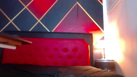 Snapshot of cindyandcarlo chatting on 27, 1, 2025 CindyandCarlo online show from 27, 1, 2025