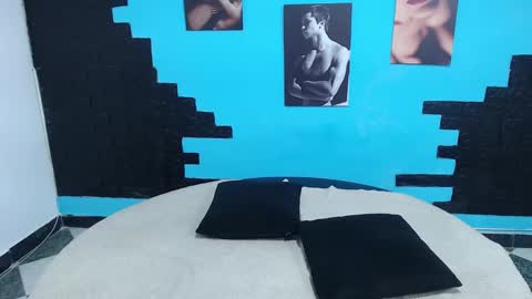 Cinthya online show from 24, 9, 2025