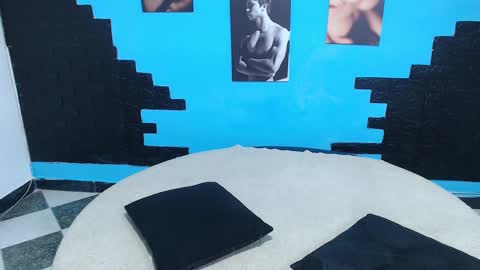 Cinthya online show from 10, 10, 2025