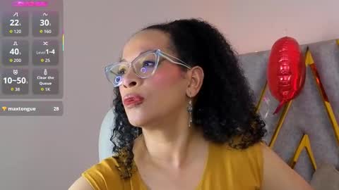 Snapshot of cintia_holms chatting on 10, 3, 2026 Cintia online show from 10, 3, 2026