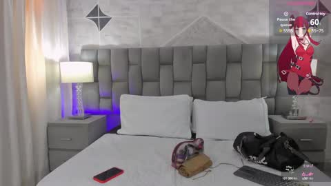 CintiaCollins  online show from 10, 1, 2025