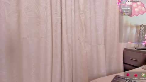 CintiaCollins  online show from 12, 2, 2025