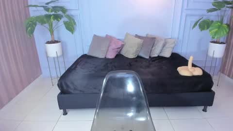  CINTIA  online show from 24, 4, 2026