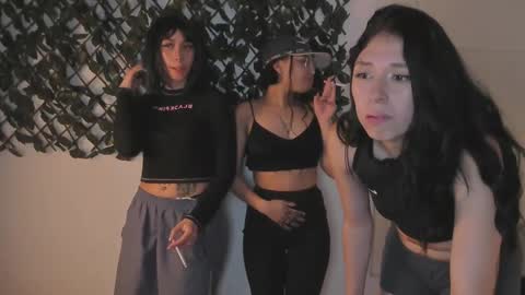 Cintya online show from 8, 3, 2025