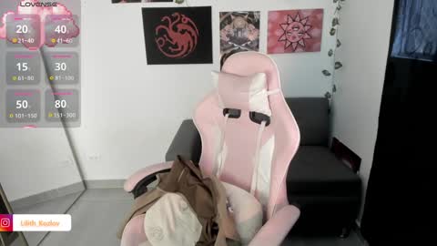 Paulina online show from 1, 2, 2025