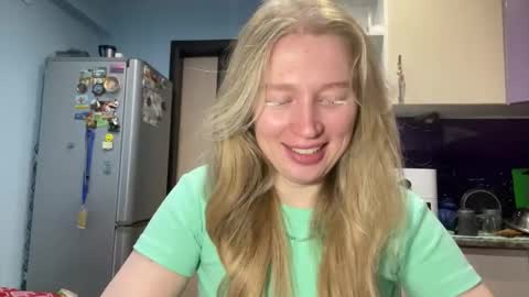 Snapshot of citrusblissss chatting on 19, 9, 2025 citrusblissss online show from 19, 9, 2025