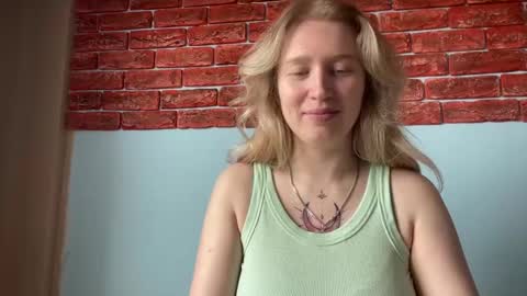 Snapshot of citrusblissss chatting on 1, 10, 2025 citrusblissss online show from 1, 10, 2025