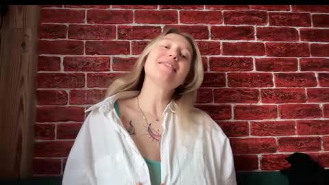 Snapshot of citrusblissss chatting on 27, 10, 2025 citrusblissss online show from 27, 10, 2025