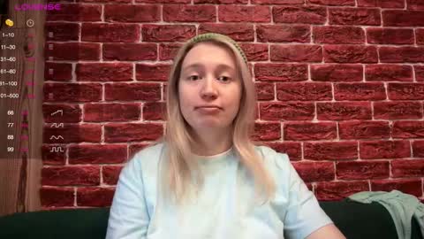 Snapshot of citrusblissss chatting on 2, 12, 2025 citrusblissss online show from 2, 12, 2025