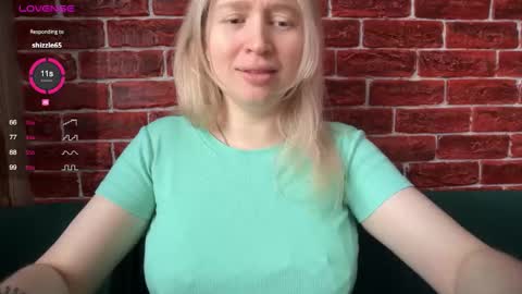 Snapshot of citrusblissss chatting on 5, 12, 2025 citrusblissss online show from 5, 12, 2025