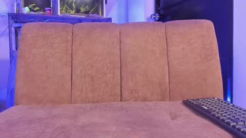 cj_davis1 online show from 11, 11, 2025