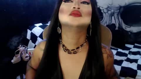 Snapshot of cj_parker69 chatting on 19, 1, 2026 QUEEN CESS online show from 19, 1, 2026