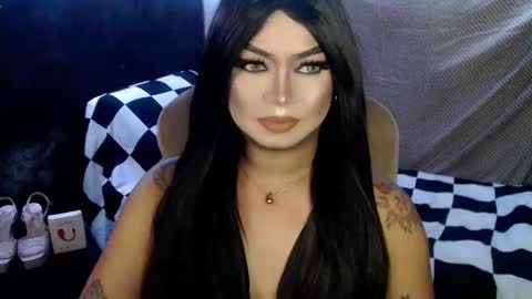 Snapshot of cj_parker69 chatting on 8, 2, 2026 QUEEN CESS online show from 8, 2, 2026