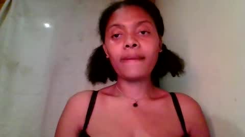 ckamilla45 online show from 9, 9, 2025