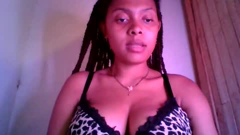 ckamilla45 online show from 1, 10, 2025