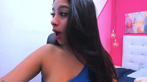 claire aristizabal online show from 21, 1, 2025