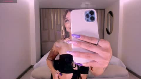 Claire Dawson online show from 25, 4, 2026