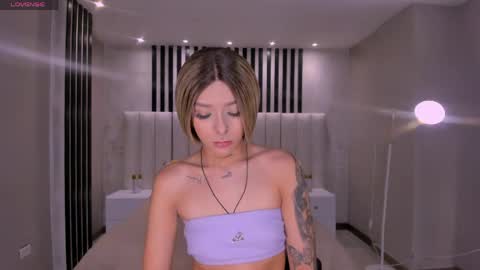 Claire Dawson online show from 25, 4, 2026