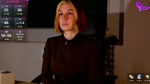 Claire online show from 28, 6, 2026