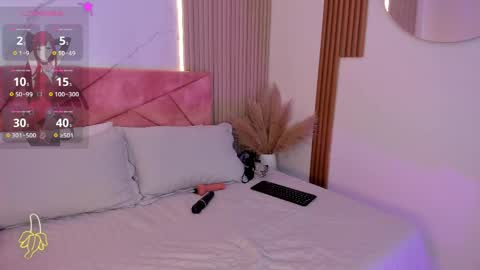 clairemillerx online show from 22, 4, 2026