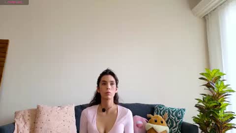 Snapshot of clairevarhol chatting on 10, 6, 2026 clairevarhol online show from 10, 6, 2026