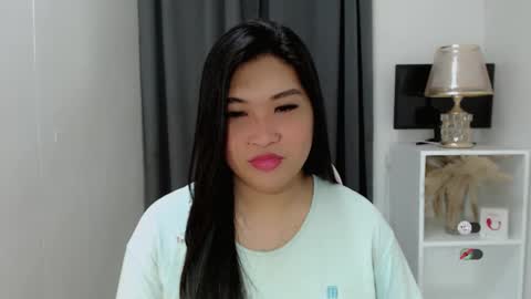 CLAIRE online show from 8, 3, 2026