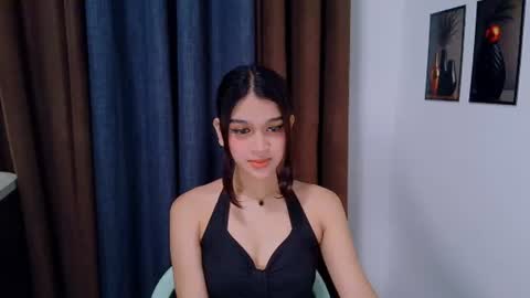 YOUR HUNTER GODDESS online show from 5, 8, 2026