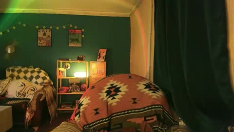 Clancy online show from 28, 10, 2025