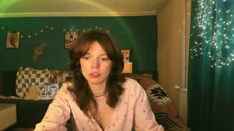 Snapshot of clancyosbourne chatting on 12, 6, 2026 Clancy online show from 12, 6, 2026