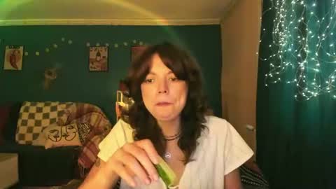 Snapshot of clancyosbourne chatting on 21, 6, 2026 Clancy online show from 21, 6, 2026