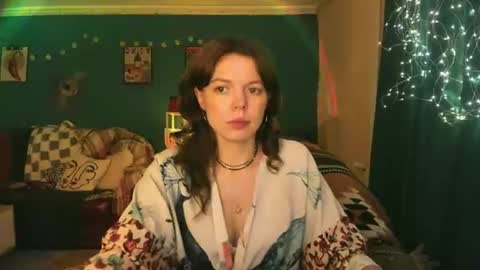 Snapshot of clancyosbourne chatting on 7, 7, 2026 Clancy online show from 7, 7, 2026
