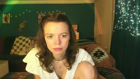 Snapshot of clancyosbourne chatting on 28, 7, 2026 Clancy online show from 28, 7, 2026