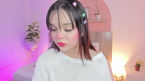 Snapshot of clara_lu chatting on 3, 6, 2026 C L A R A online show from 3, 6, 2026