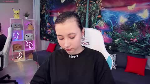 clarabenson online show from 14, 10, 2025