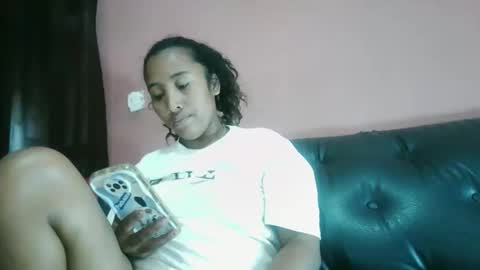 Clarah0123 online show from 1, 6, 2026