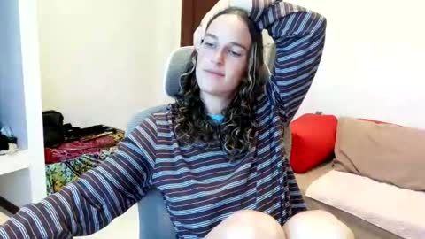 claralafontaine online show from 26, 6, 2026