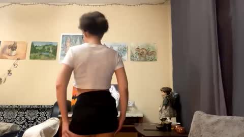 Snapshot of claralipinski chatting on 25, 3, 2026 Selena online show from 25, 3, 2026