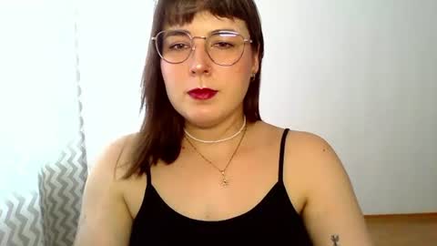 Clara online show from 6, 8, 2026