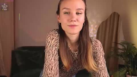 Claire online show from 2, 10, 2025