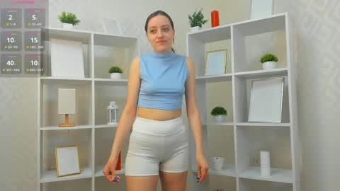 Lora online show from 31, 3, 2026